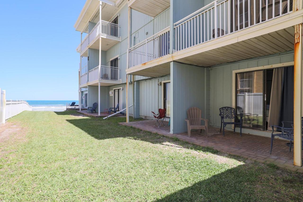 Coastal Waters Hotel New Smyrna Beach Exterior photo